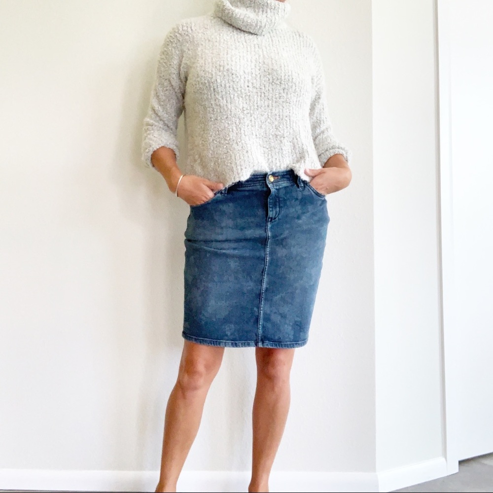 Tommy Bahama Denim Skirt